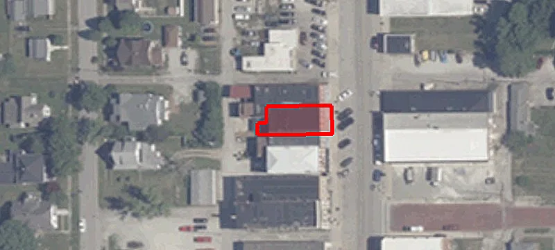 410 Main St
