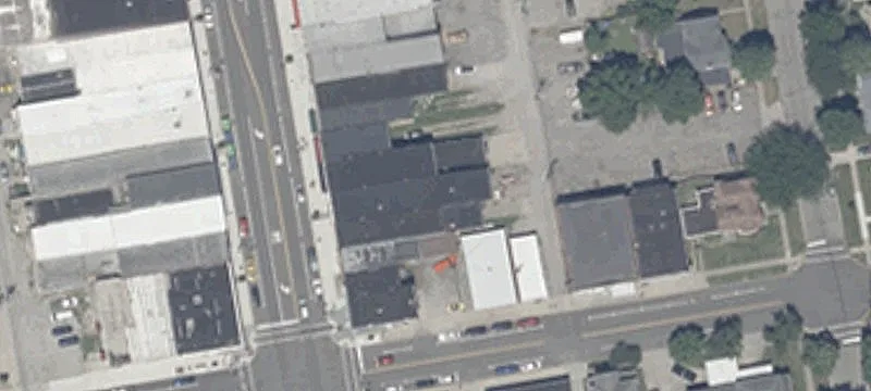 129 Main St