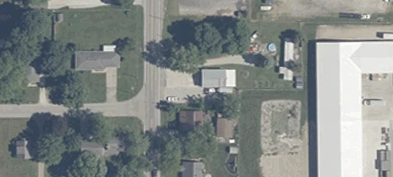 200 Benton St