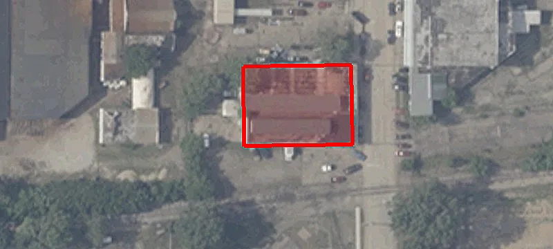 921 Plum St