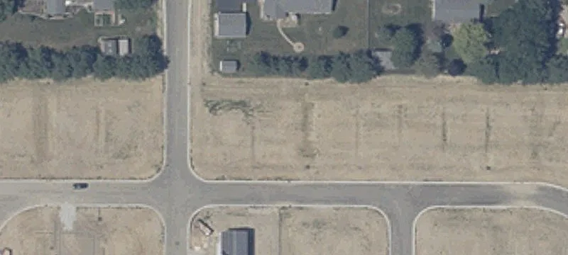870 Black Rock Cir