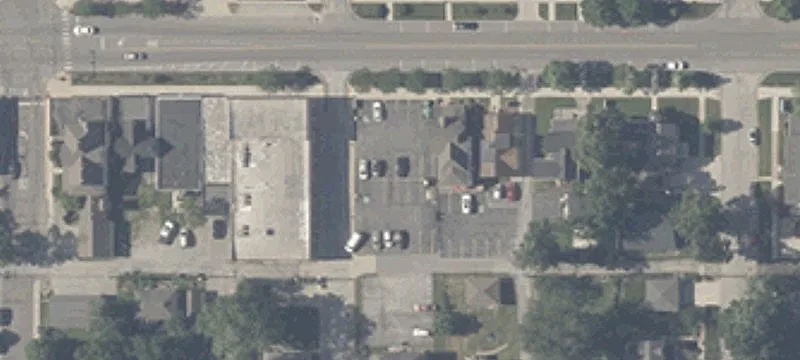 402 Lincolnway