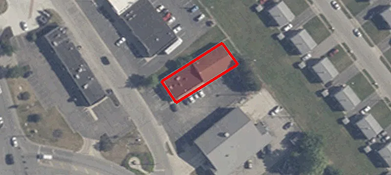 1723 Main St