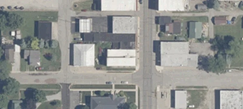 105 1st St