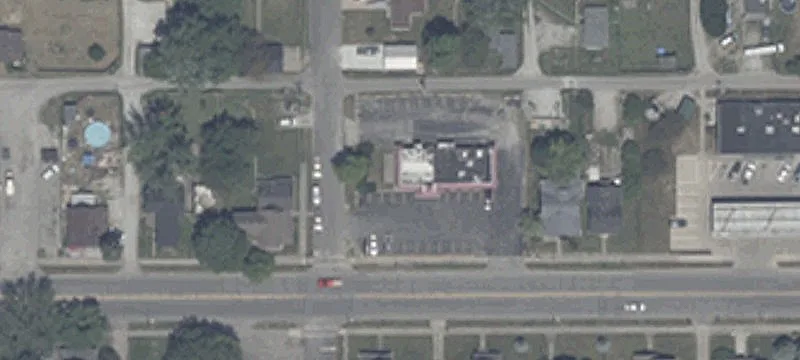 2000 Main St