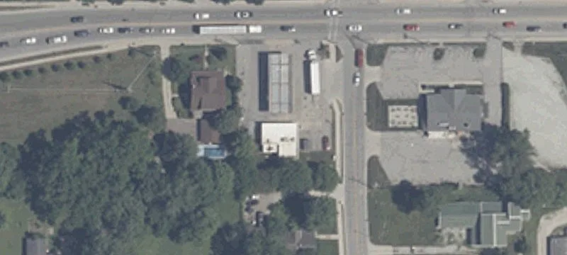 201 Main St