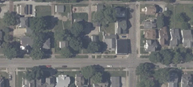 410 College St