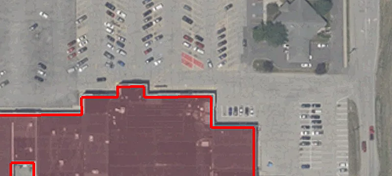 2080 Commercial Ave
