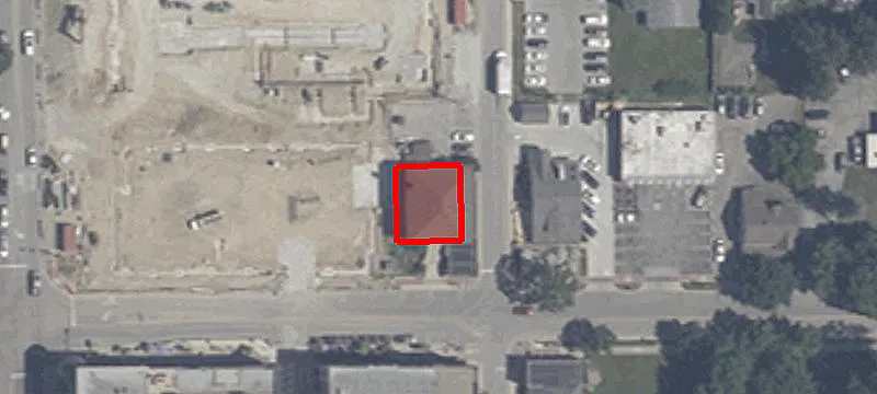 40 Main St