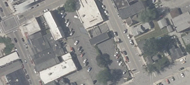 555 3rd St