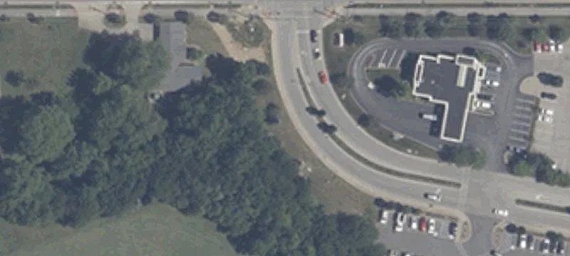 Pointe Pkwy