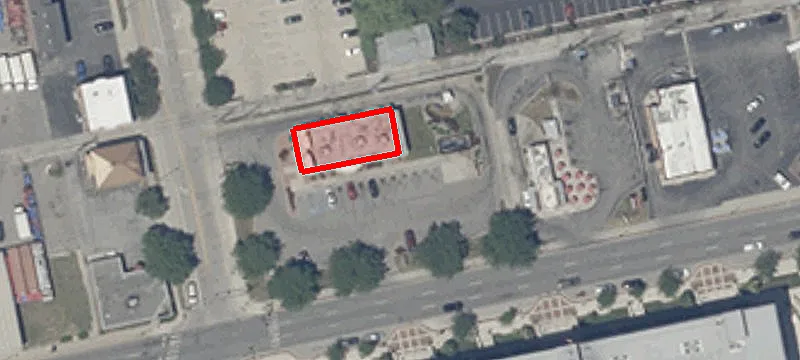 340 Jefferson Blvd