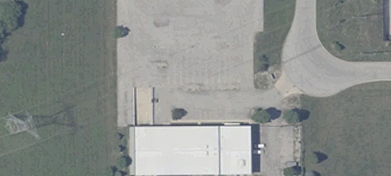 2551 Commercial Dr