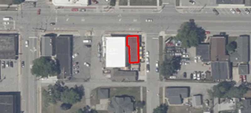 121 Main St