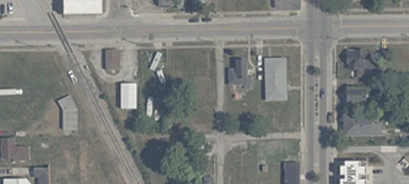 411 Monroe St