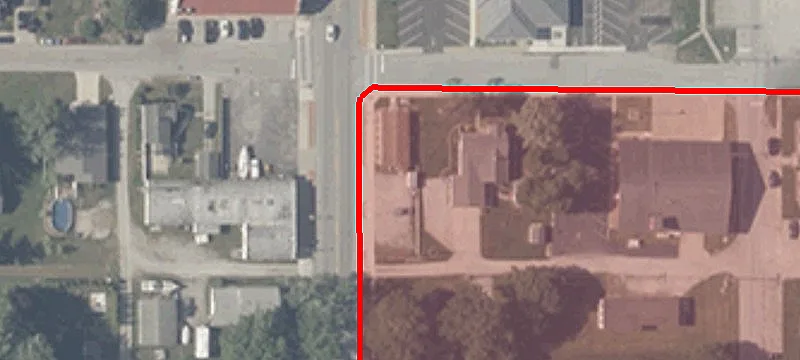 401 Main St