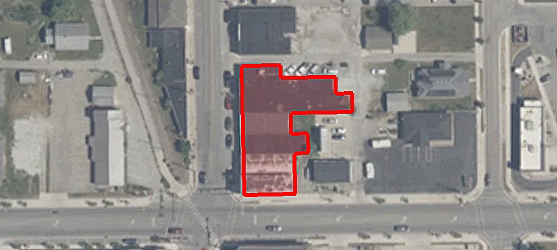 928 Main St