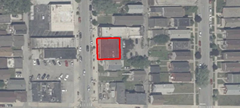 3931 Main St