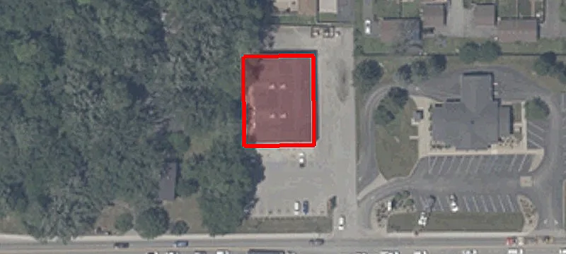 1523 Commercial Ave