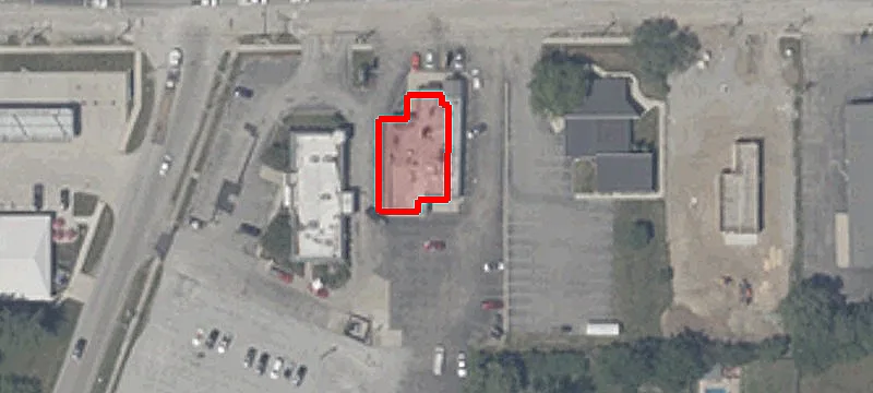 1628 Commercial Ave