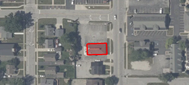 715 Main St