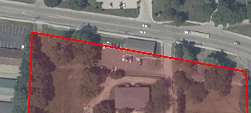 1114 Commercial Ave