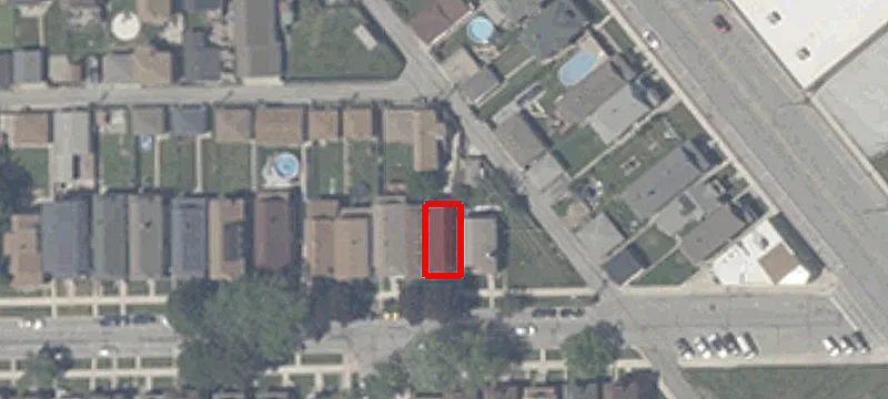 1305 Fred St