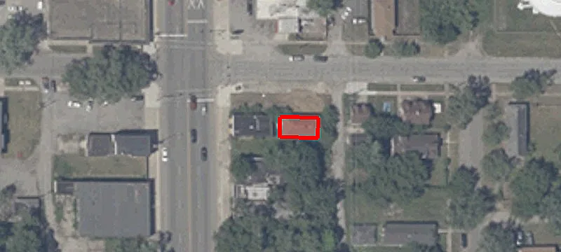4105 Broadway