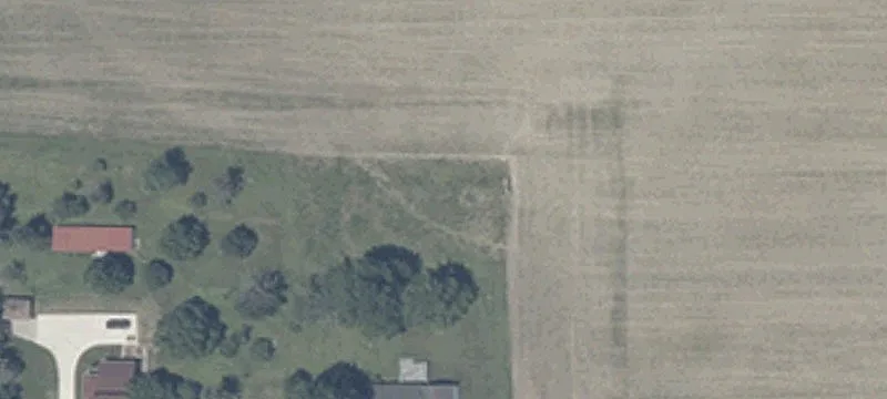 10200 Adj E Cr 100n