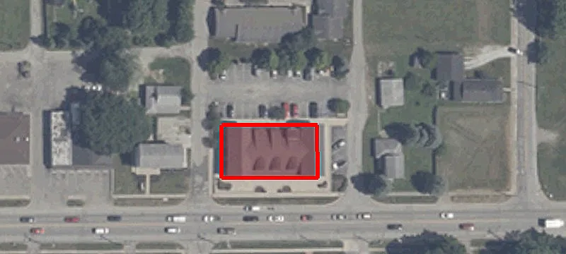 320 Main St