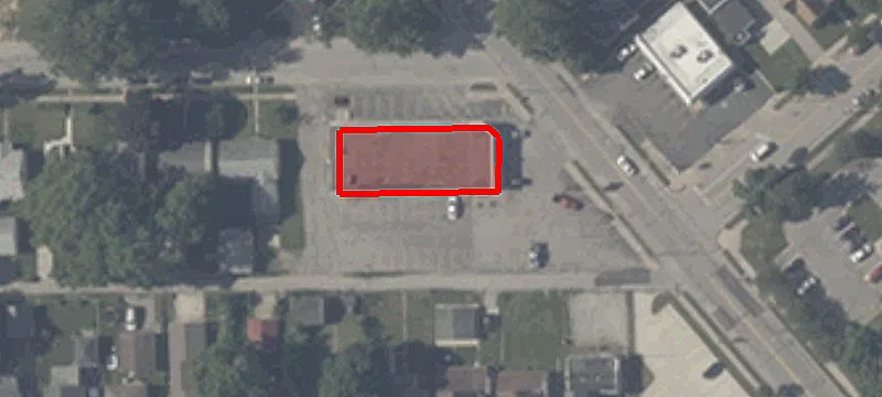 1901 Main St