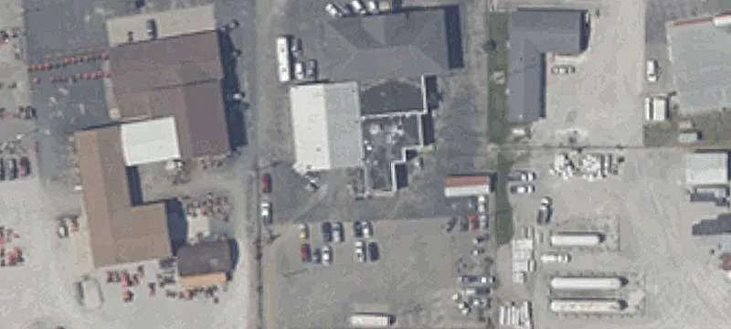 1475 Main St