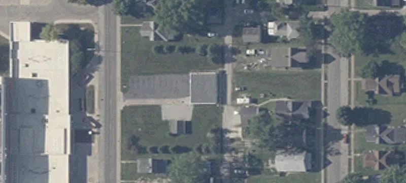 2006 Main St