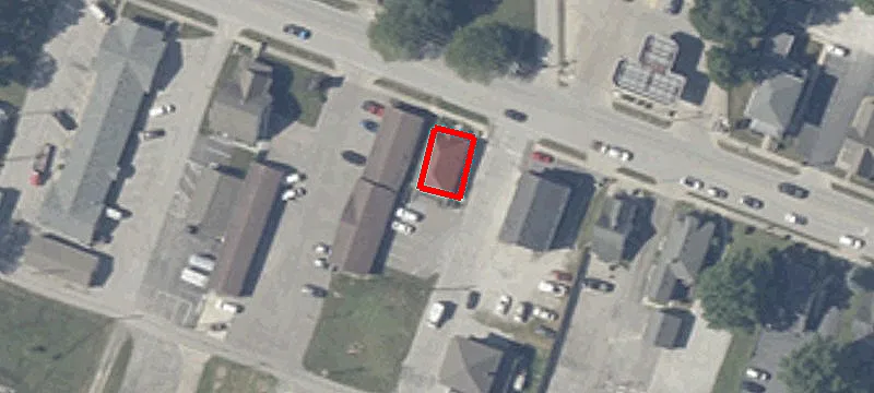 221 Main St