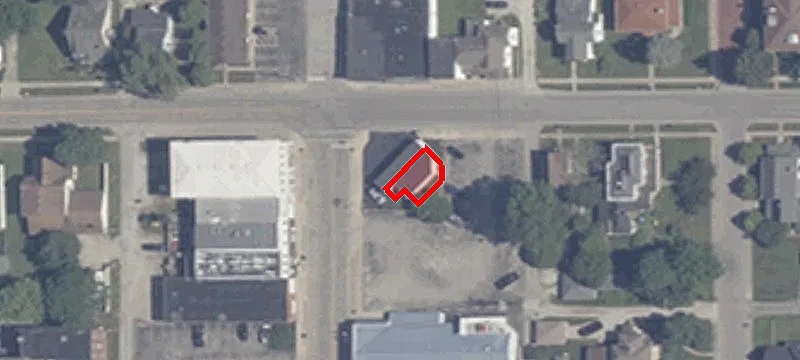 201 Main St