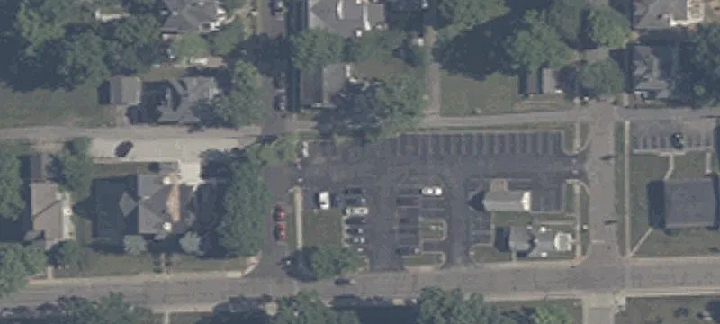 85 Henry St