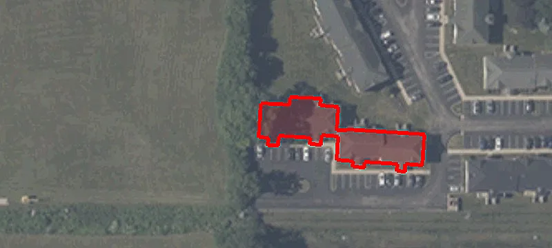 333 Ravenwood Ln