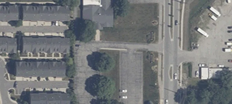 900 Rangeline Rd
