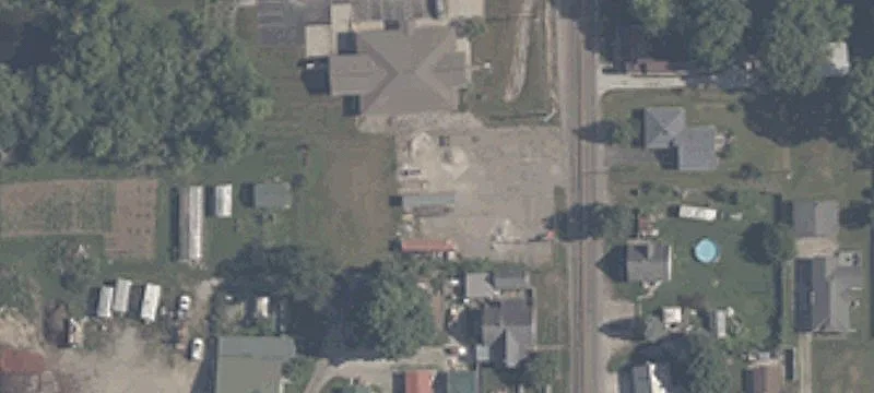 7696 9th Rd