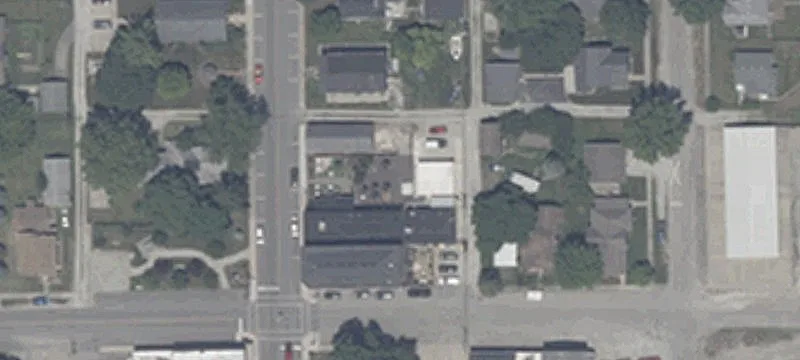 910 Main St