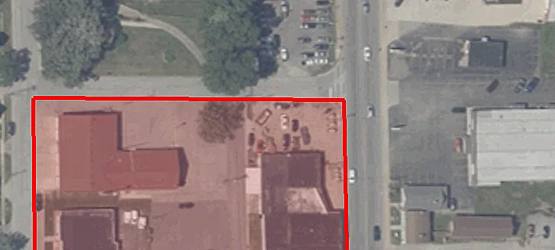 124 Main St