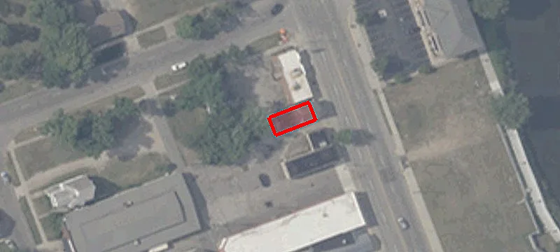 225 Main St
