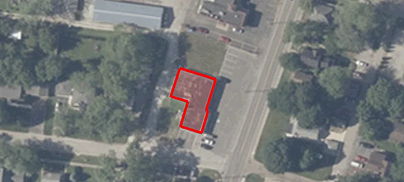 301 Calumet Rd