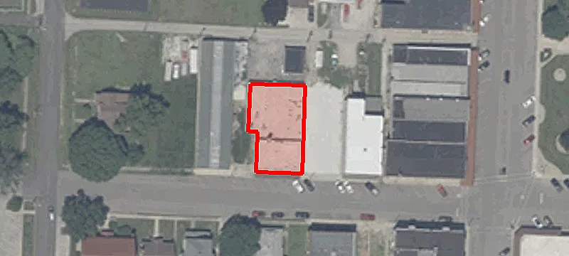208 Graham St