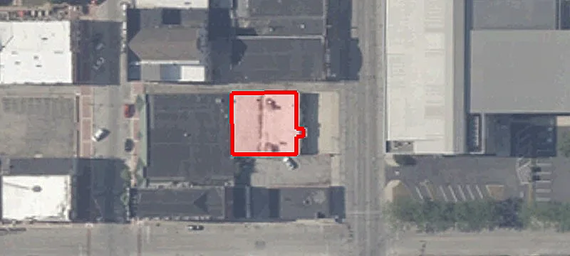 1225 Main St