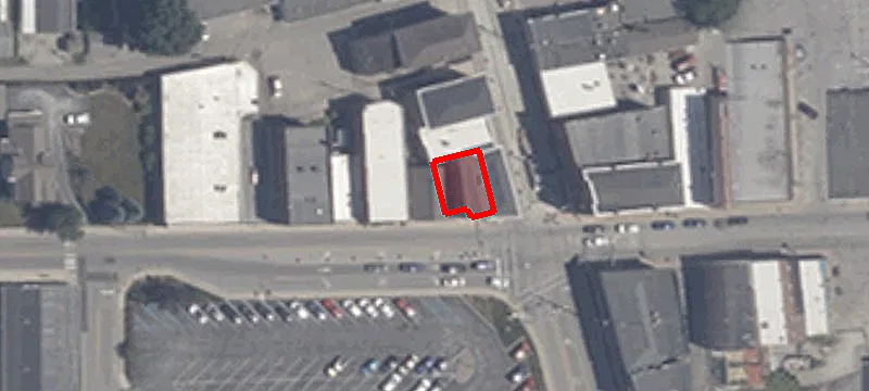 306 Main St