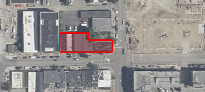 8 Main St