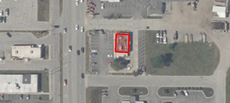 1120 Main St