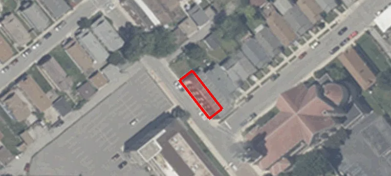 1113 Benedict Ave