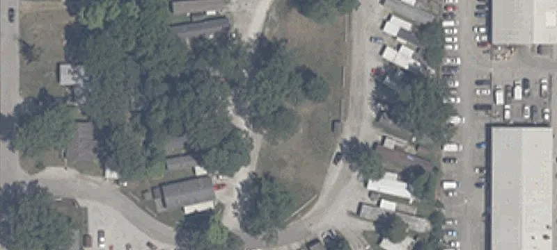 77 Fenton Ave